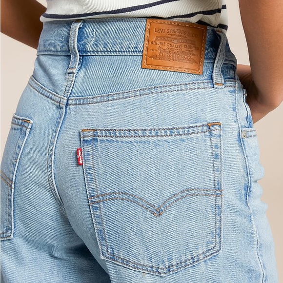 Levi’s Baggy Dad Jean - Picture 3 of 4